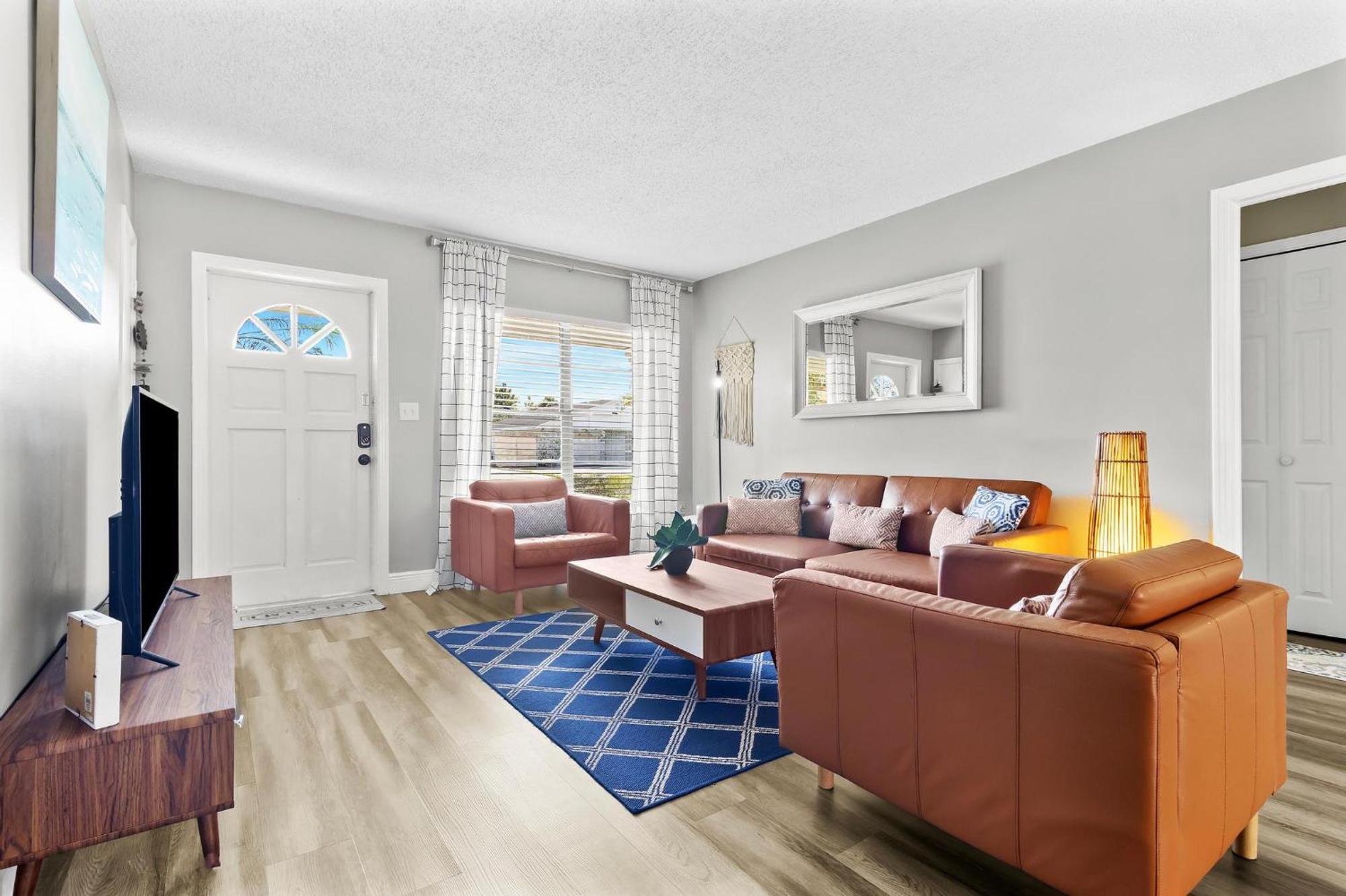Relaxing Pool Home For Family Getaway Close To Tampa Zoo, Busch Gardens, Restaurants And Shopping! 外观 照片